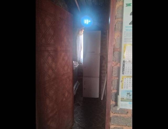 3 BEDROOM HOUSE FOR SALE IN MOLELEKI EXT 2